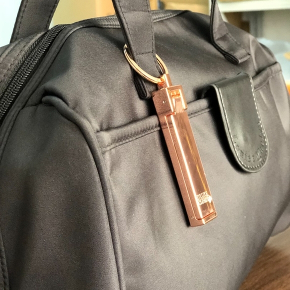 Hand Sanitizer and Multi function phone/purse holder gift set - Picture 5 of 16